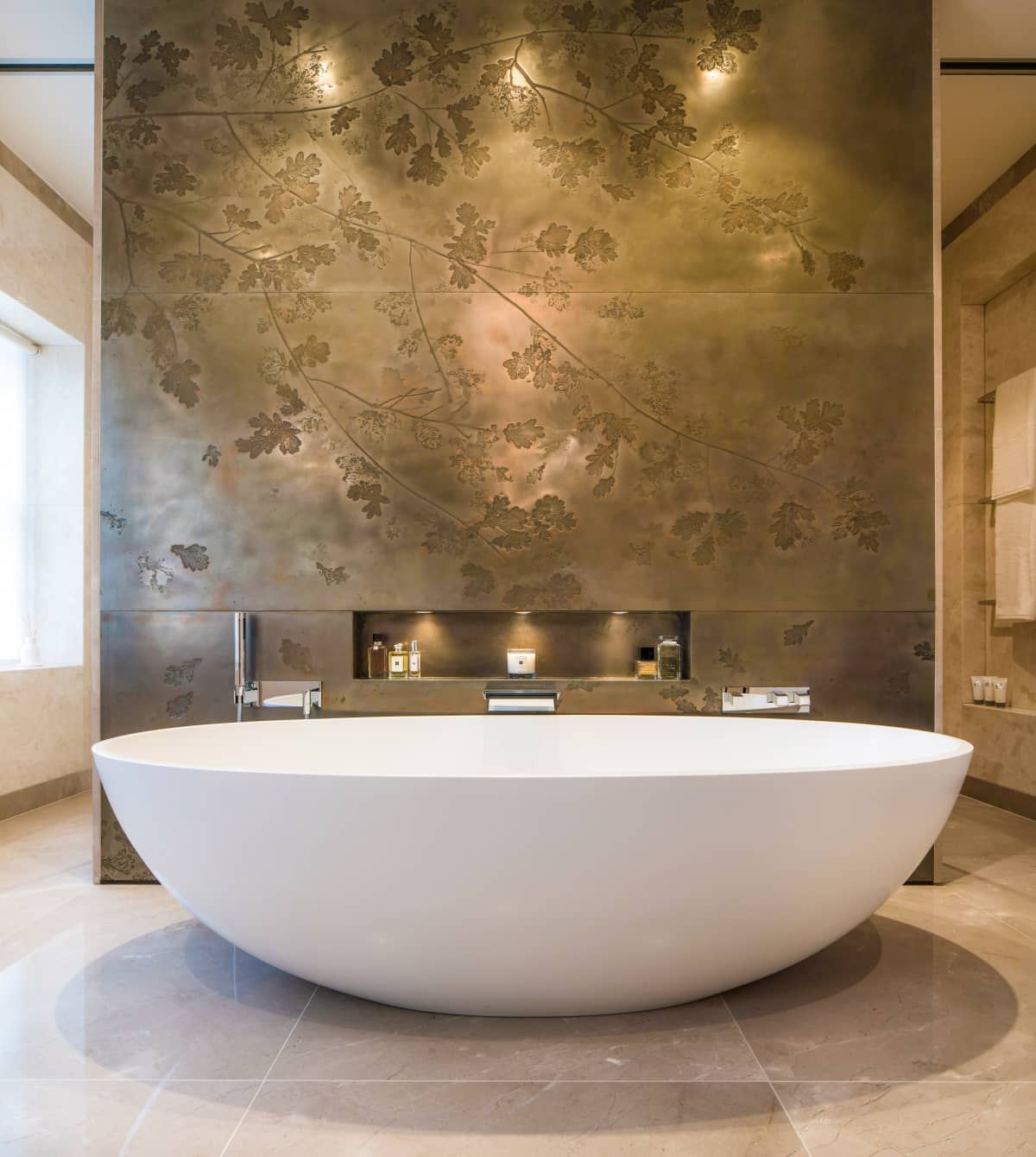 Bathrooms & en suites